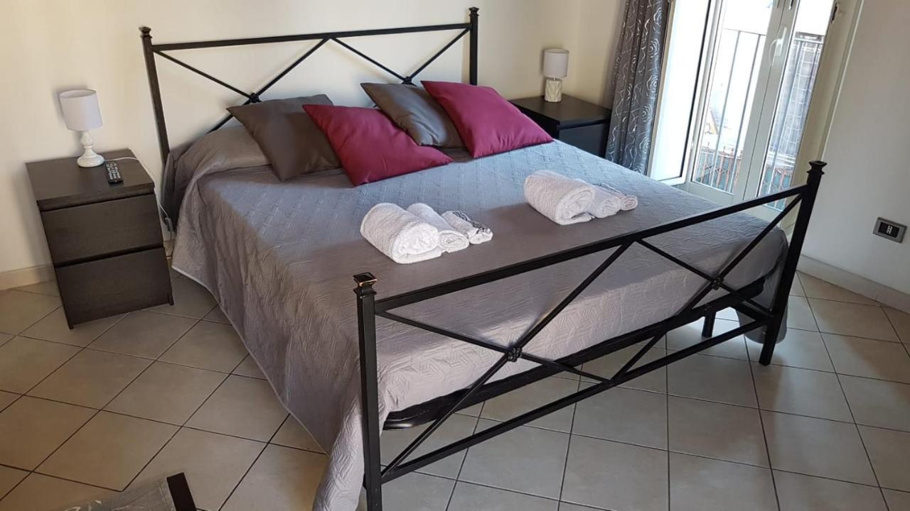 Apartament La Terrazza Sul Centro Katania Zewnętrze zdjęcie