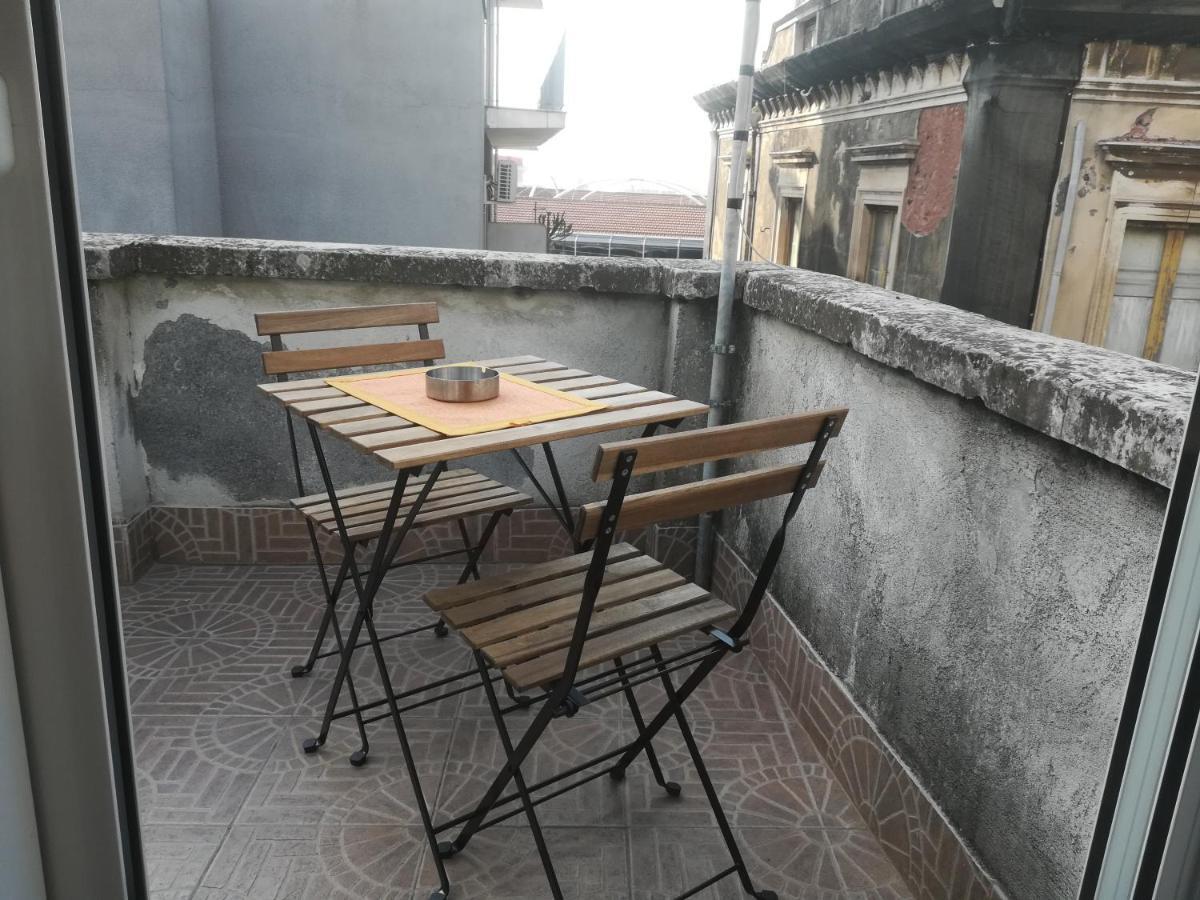 Apartament La Terrazza Sul Centro Katania Zewnętrze zdjęcie