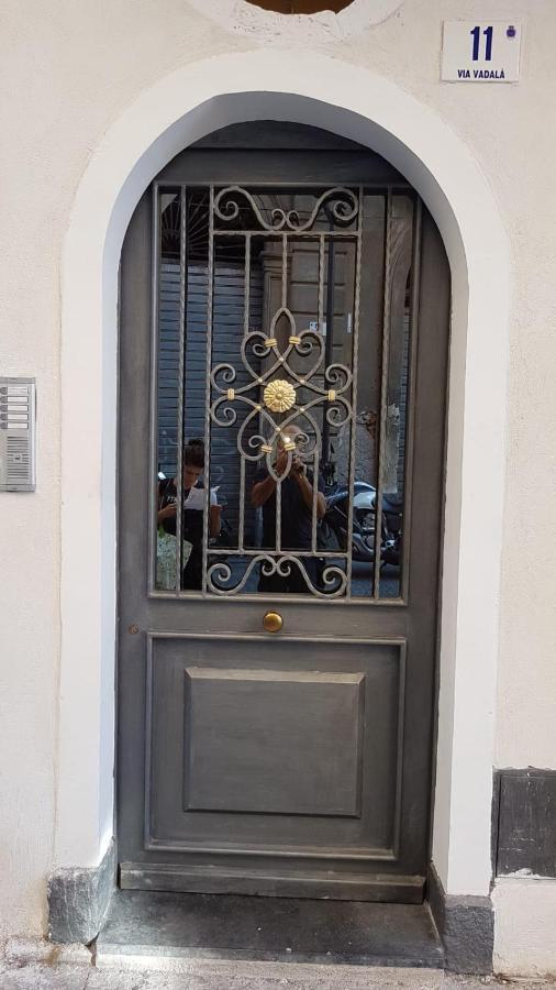 Apartament La Terrazza Sul Centro Katania Zewnętrze zdjęcie